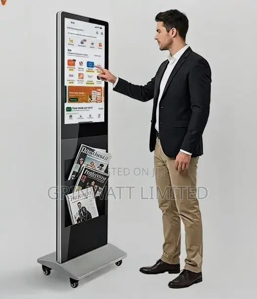 Hiview Digital Signage 65”