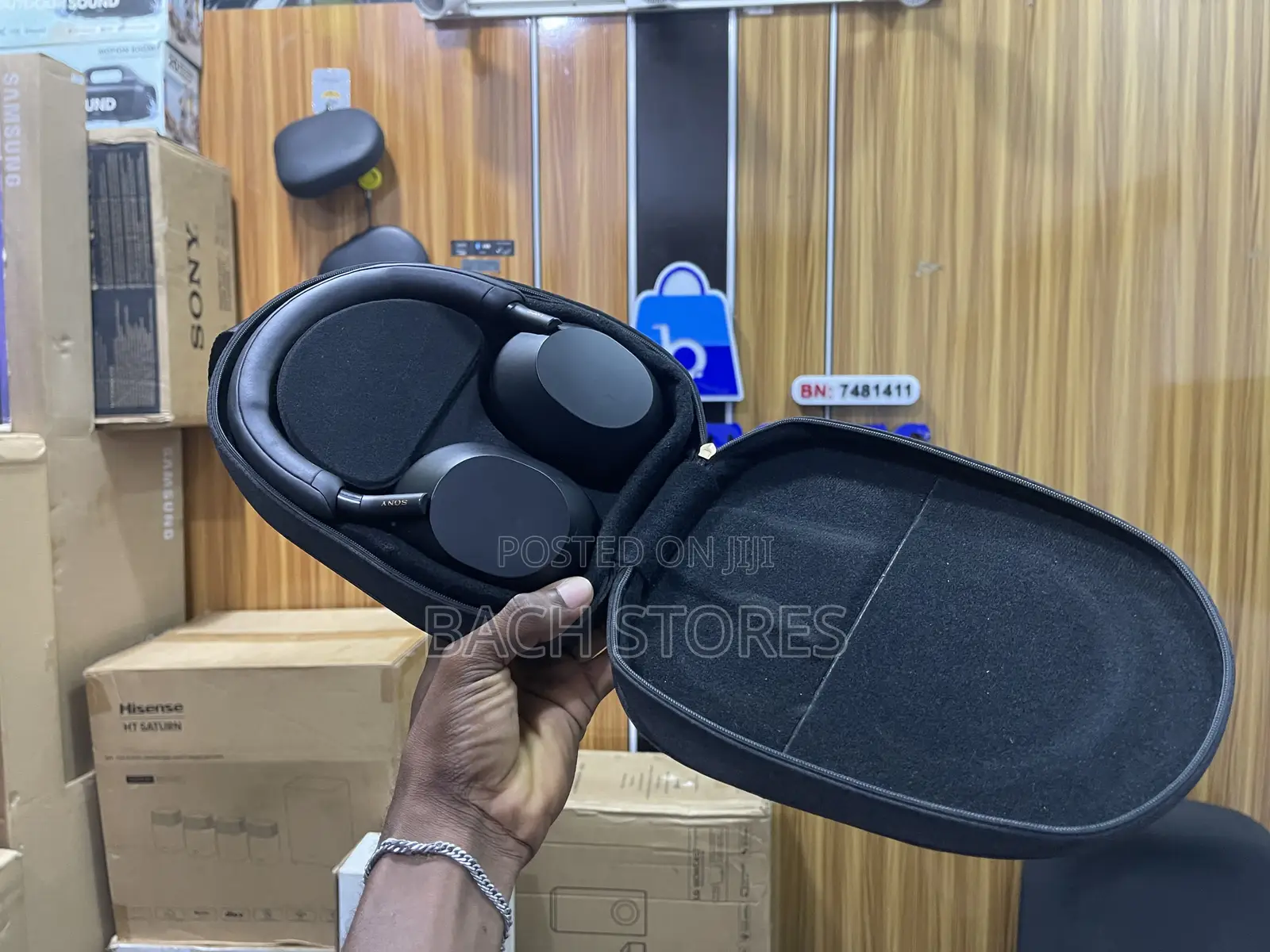 Pre-Owned Sony 1000wh-Xm5 Headphone With Case