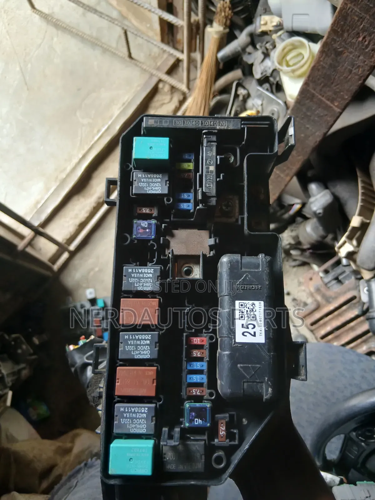 Engine Fuse Box Honda Crosstour 2010-2013