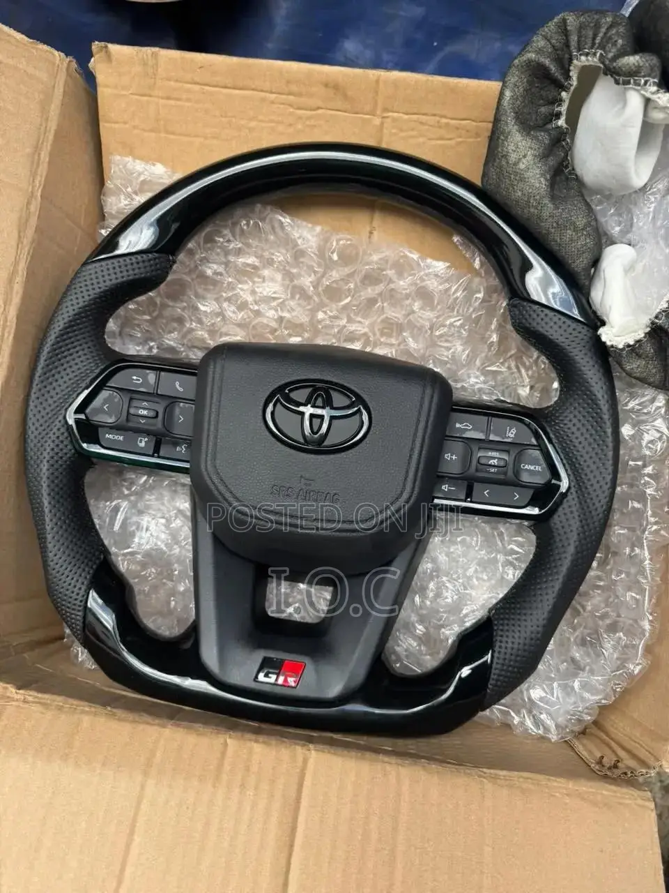 Sports Gr Steering Wheel for Toyota Venza, Camry,Corolla,avalon,hillux