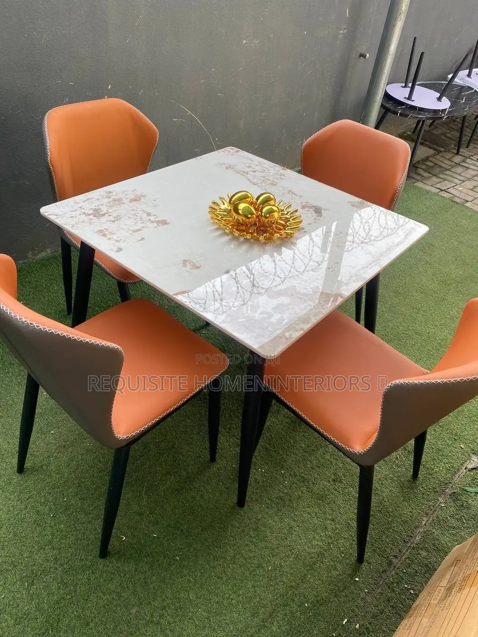 Modern 4 Seater Dining Set
