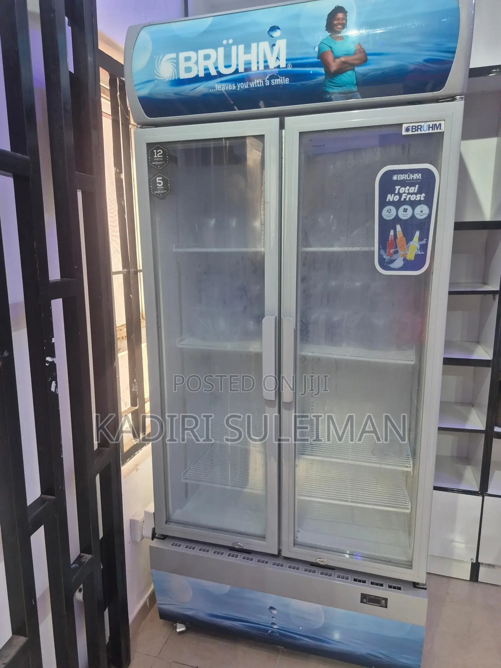 Bruhm Chiller Display