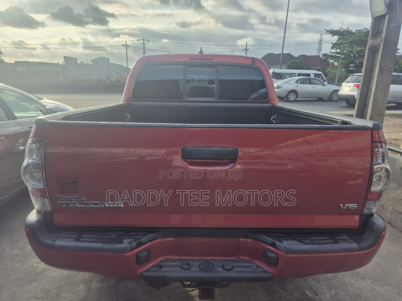Toyota Tacoma V6 4dr Double Cab 4WD 6.1 ft. SB (4.0L 6cyl 5A) 2014 Red