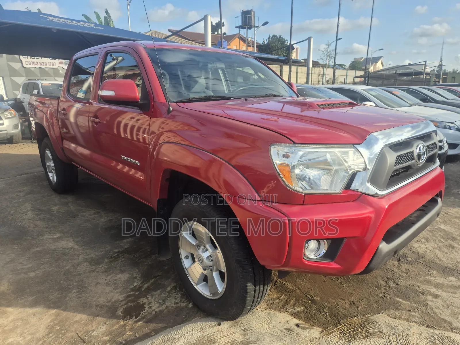Toyota Tacoma V6 4dr Double Cab 4WD 6.1 ft. SB (4.0L 6cyl 5A) 2014 Red