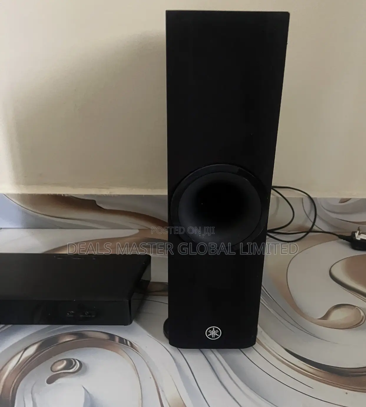 Exceptional Uk Used Yamaha Sound Bar and Subwoofer