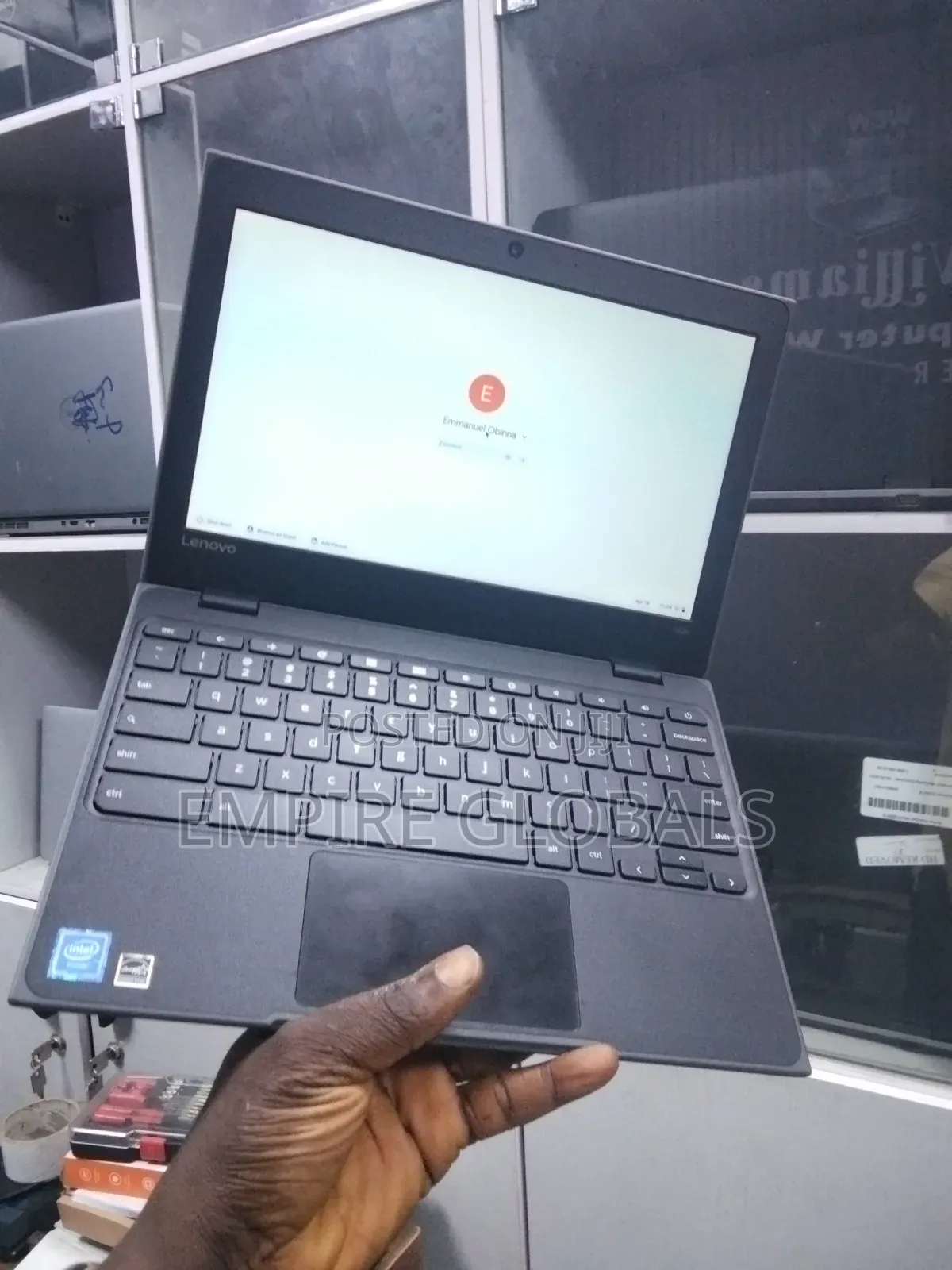Laptop Lenovo 100e 4GB Intel SSD 32GB