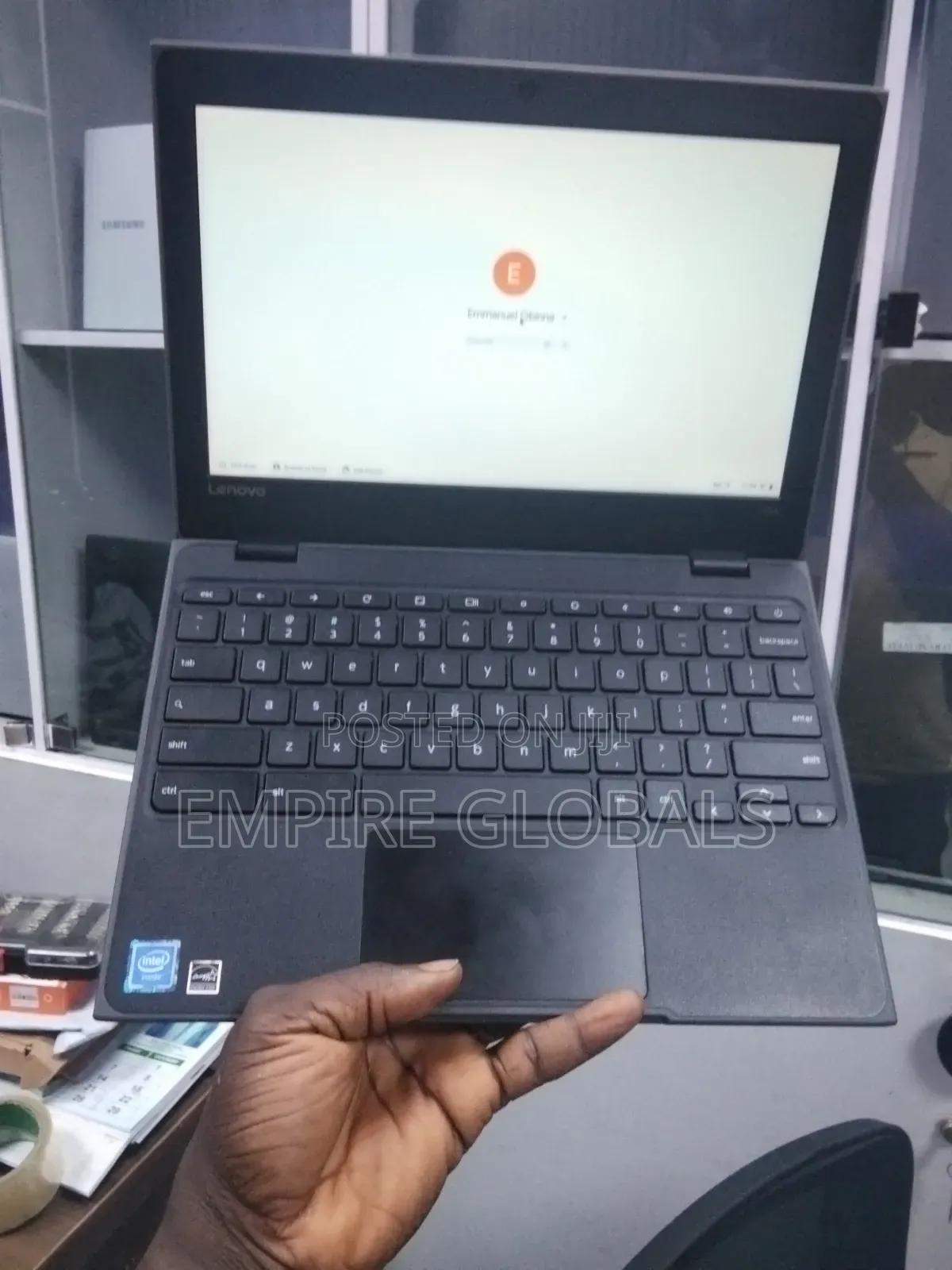 Laptop Lenovo 100e 4GB Intel SSD 32GB