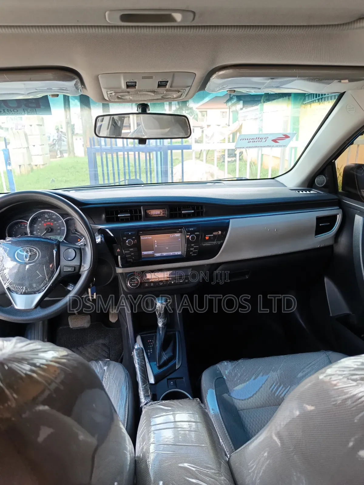 Toyota Corolla LE Premium 4dr Sedan (1.8L 4cyl CVT) 2014 Black