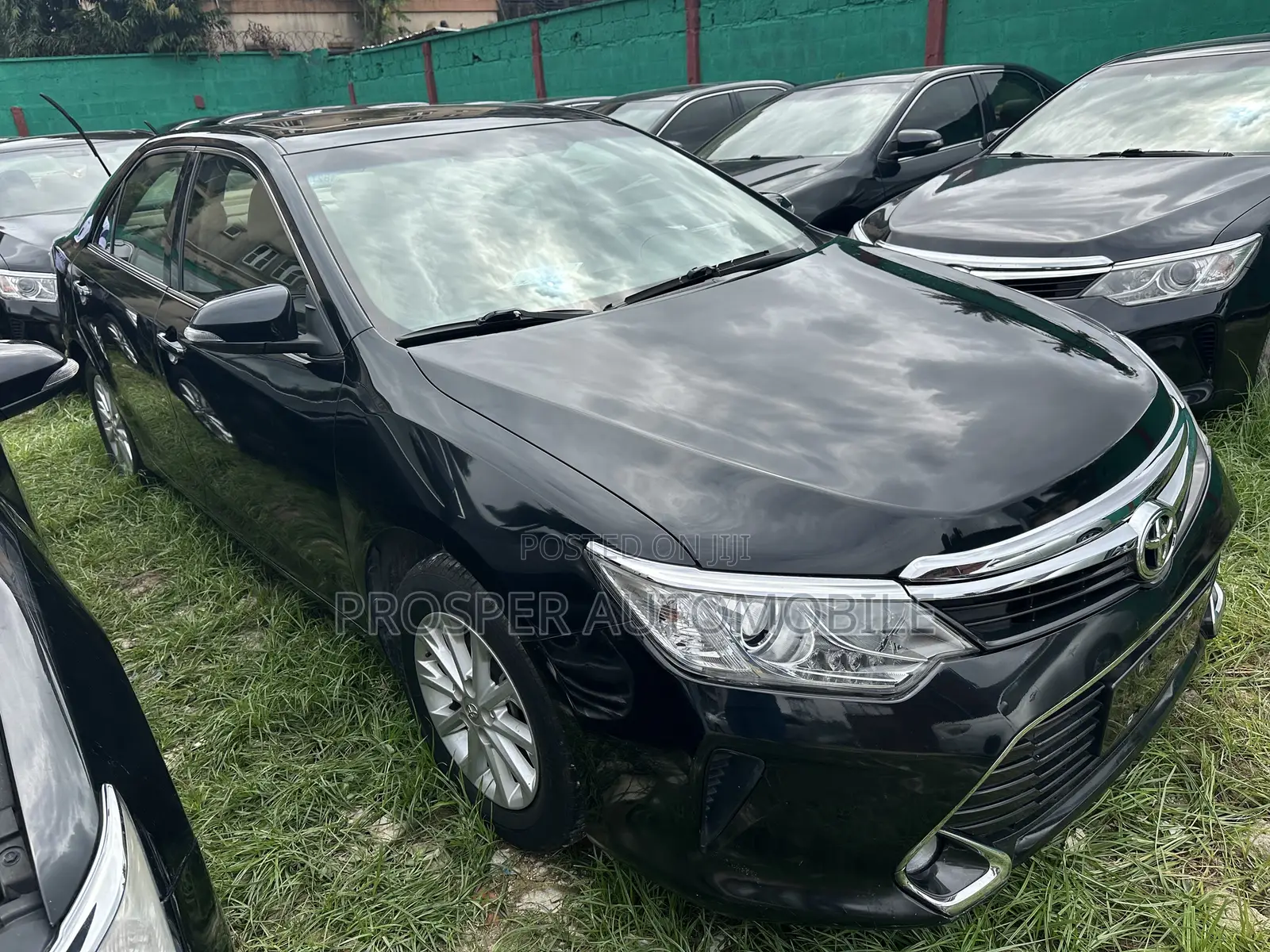 Toyota Camry XLE 4dr Sedan (2.5L 4cyl 6A) 2017 Black