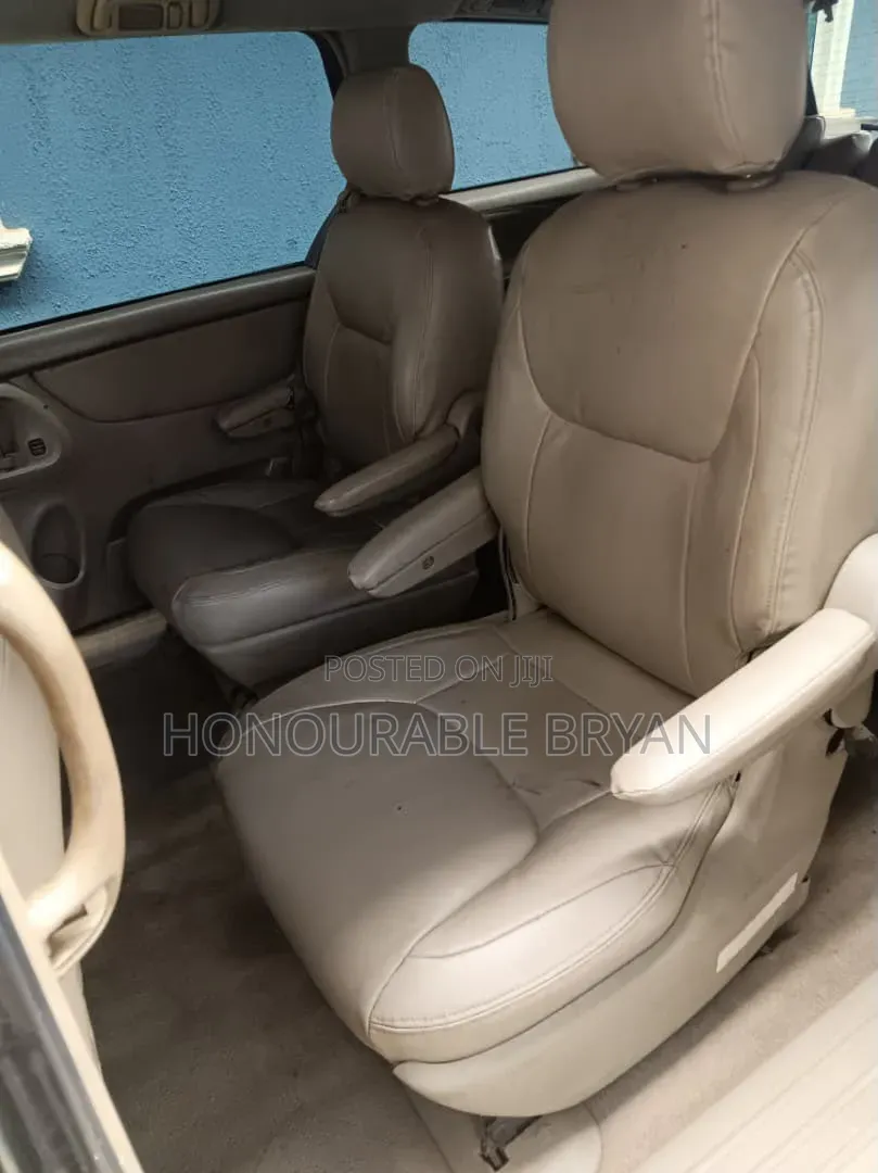 Toyota Sienna 2006 Green
