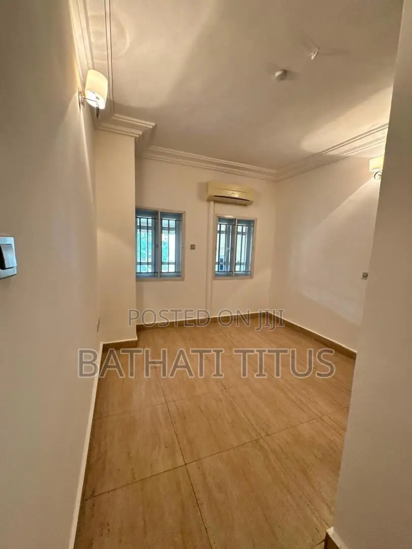 2bdrm Block of Flats in Maitama for rent