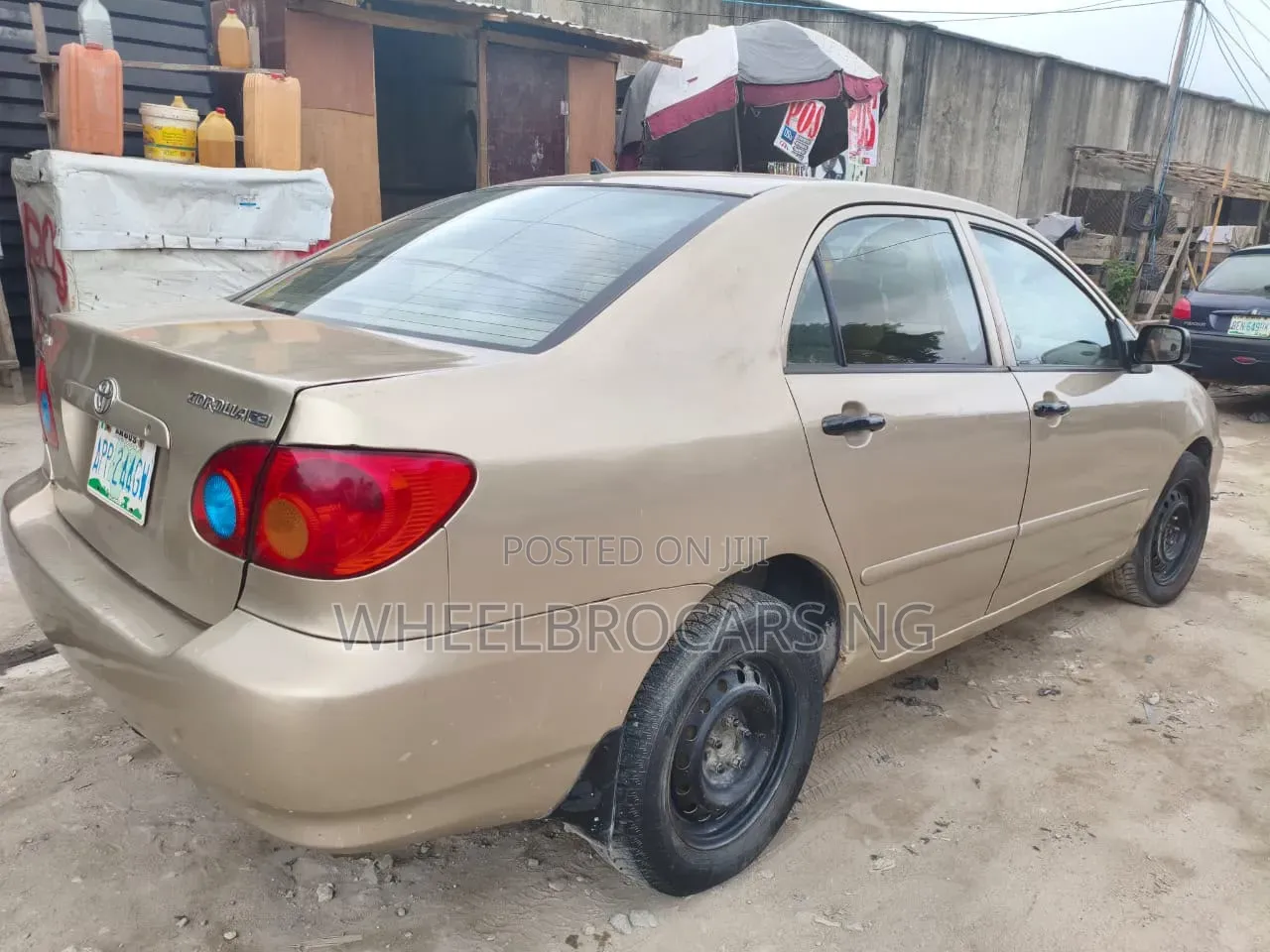 Toyota Corolla Sedan 2004 Gold