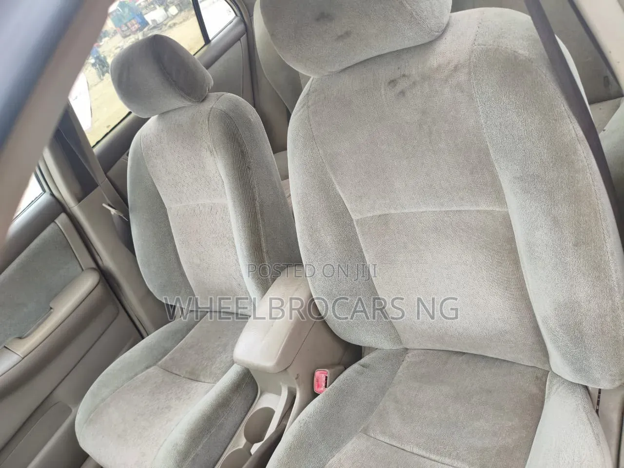 Toyota Corolla Sedan 2004 Gold