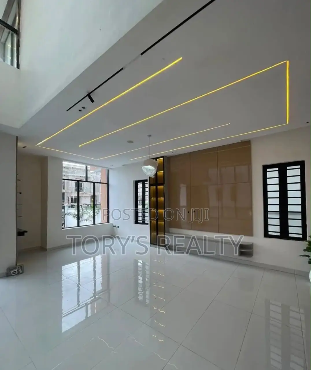 5bdrm Duplex in Ado / Ajah for sale