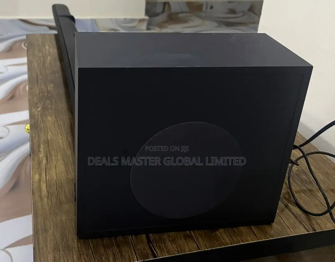High- End UK New Hitachi QLED Sound Bar and Subwoofer