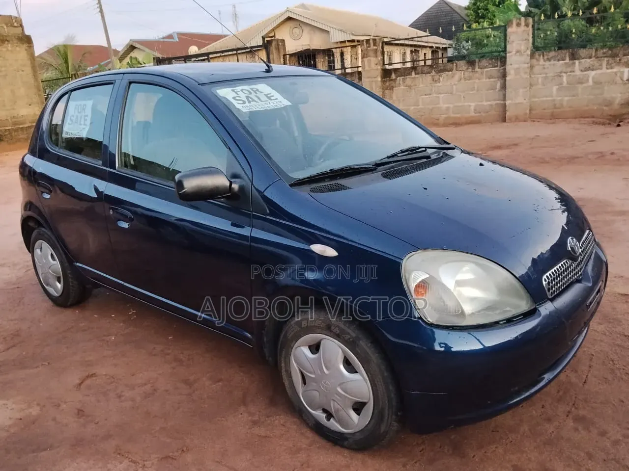 Toyota Yaris 2004 Black