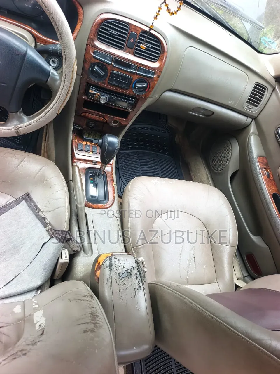 Hyundai Sonata 2000 Black