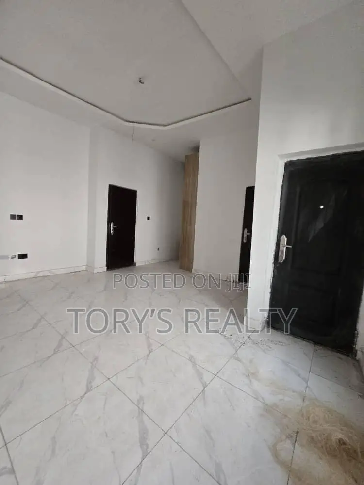 3bdrm Duplex in Abraham Adesanya Estate for sale
