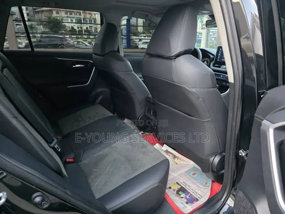 Toyota RAV4 2023 Black