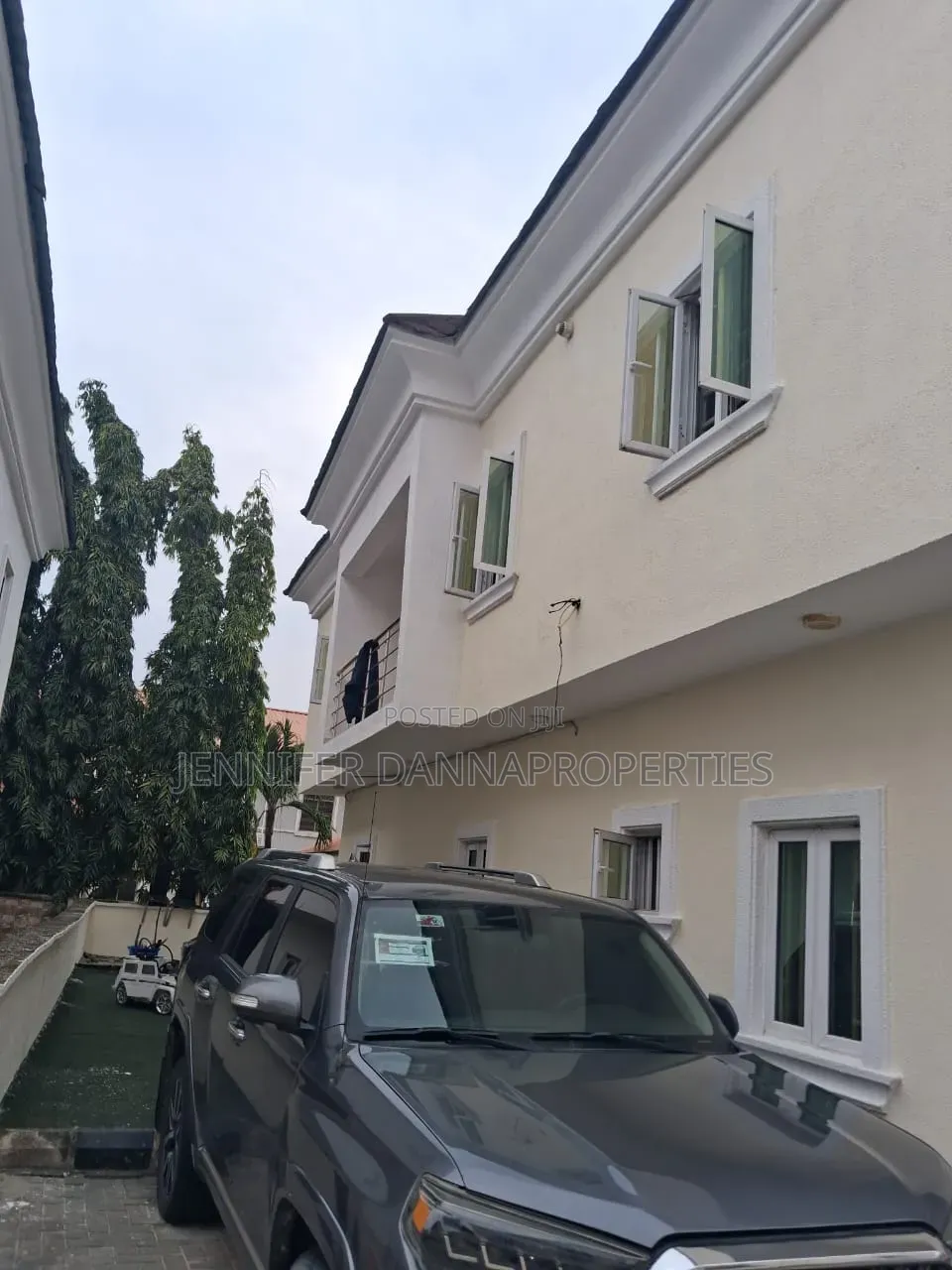 4bdrm Duplex in Sangotedo for sale