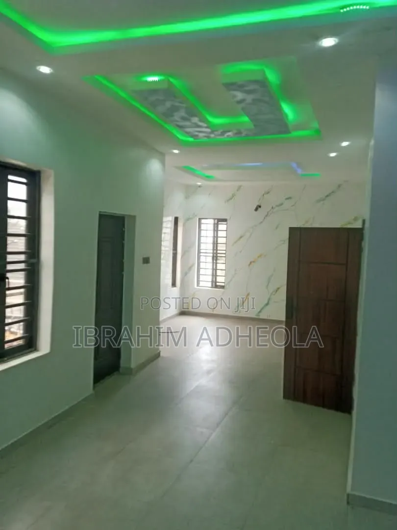 4bdrm Duplex in Olowora, Magodo Isheri for sale