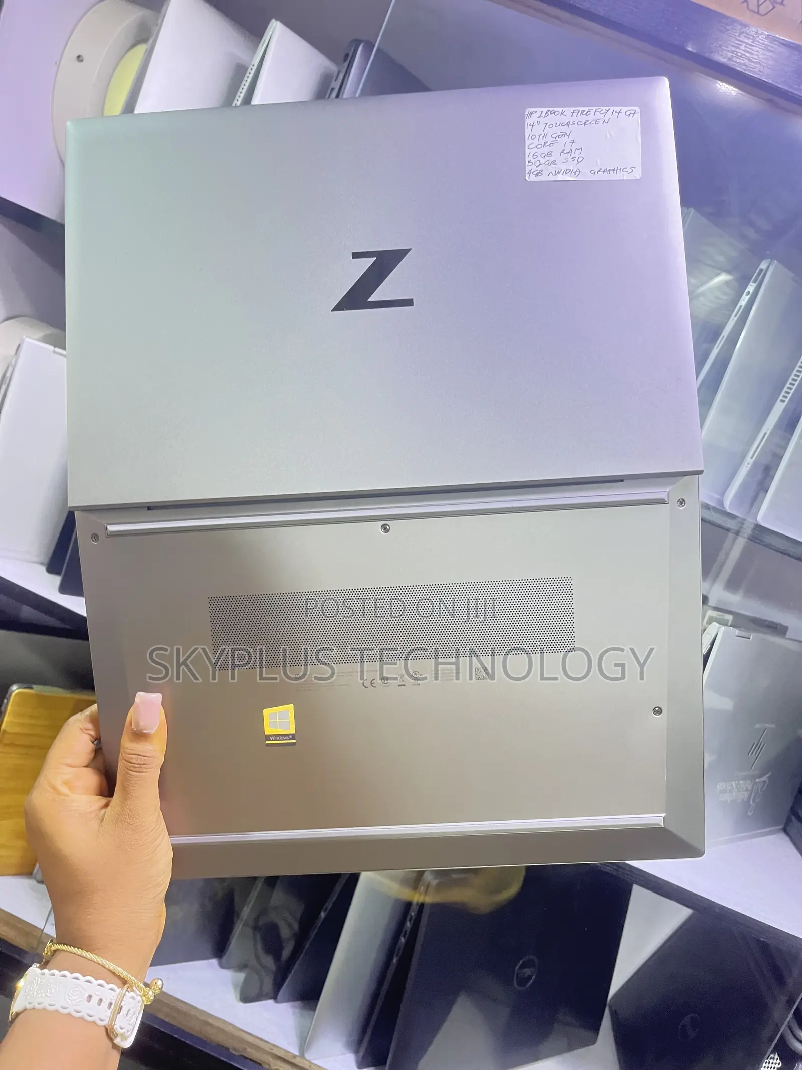 Laptop HP ZBook Firefly 14 G7 16GB Intel Core i7 SSD 512GB