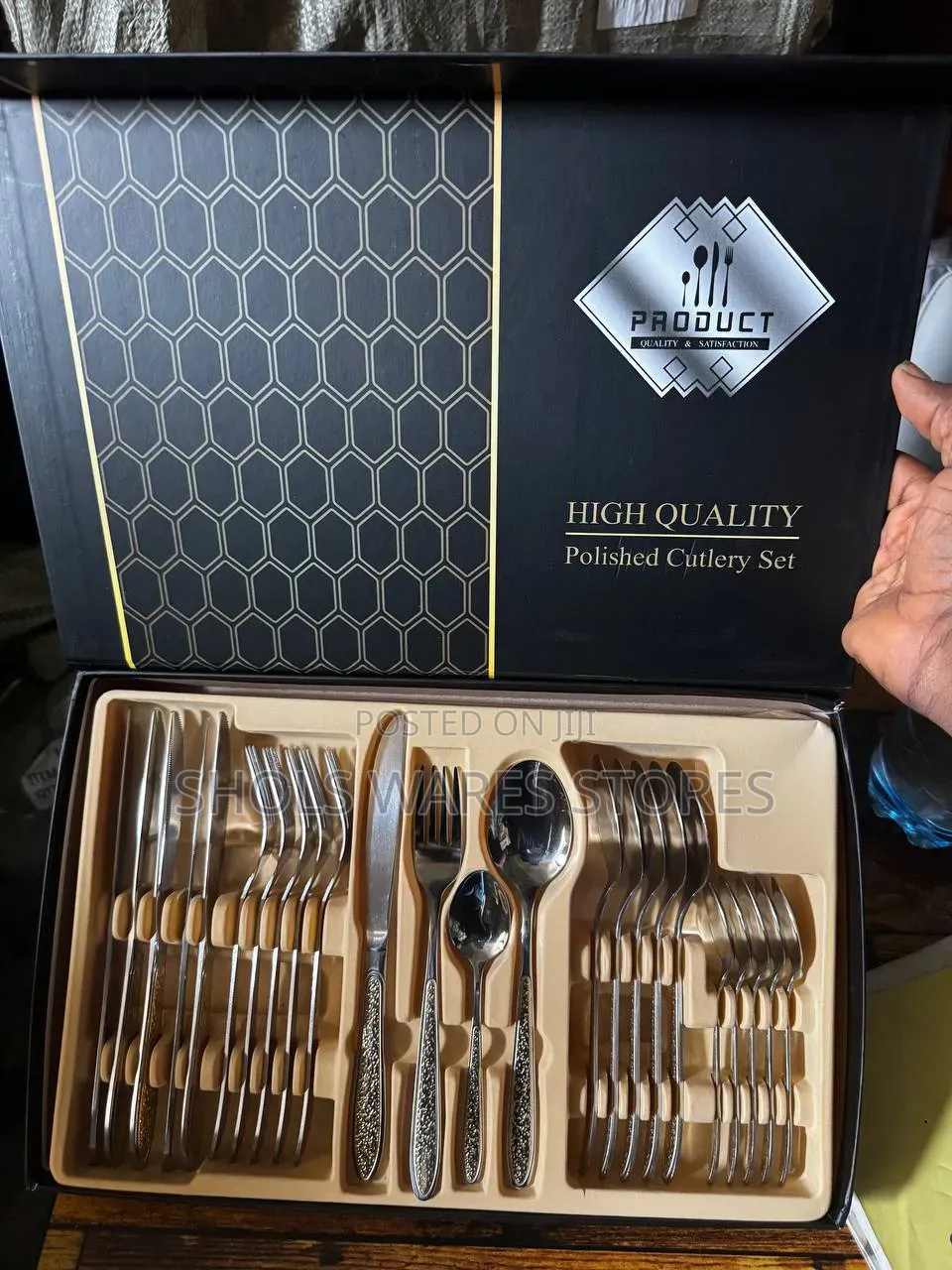 24pcs Luxury Stainless Steel Cutlery Set - Silver Textured Handle