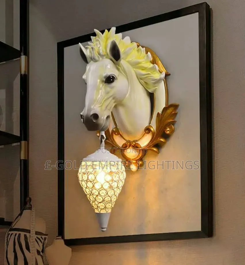 Luxury Horse Head Wall Light – Gold White Decorative Wall Lamp