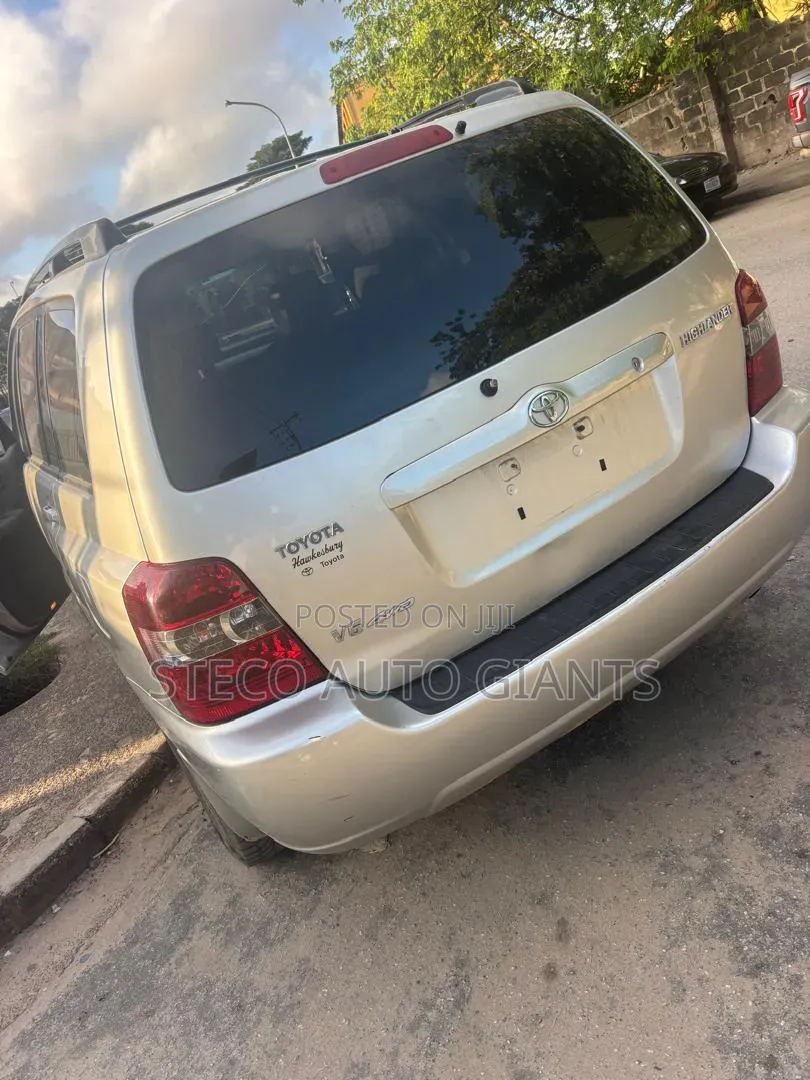 Toyota Highlander 2006 Silver