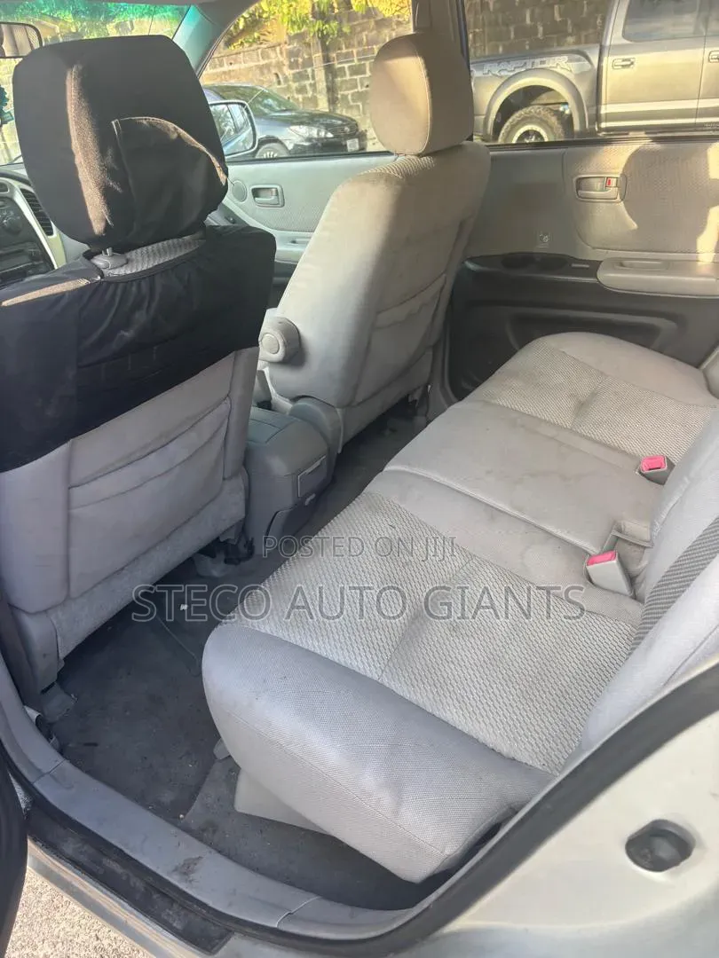 Toyota Highlander 2006 Silver