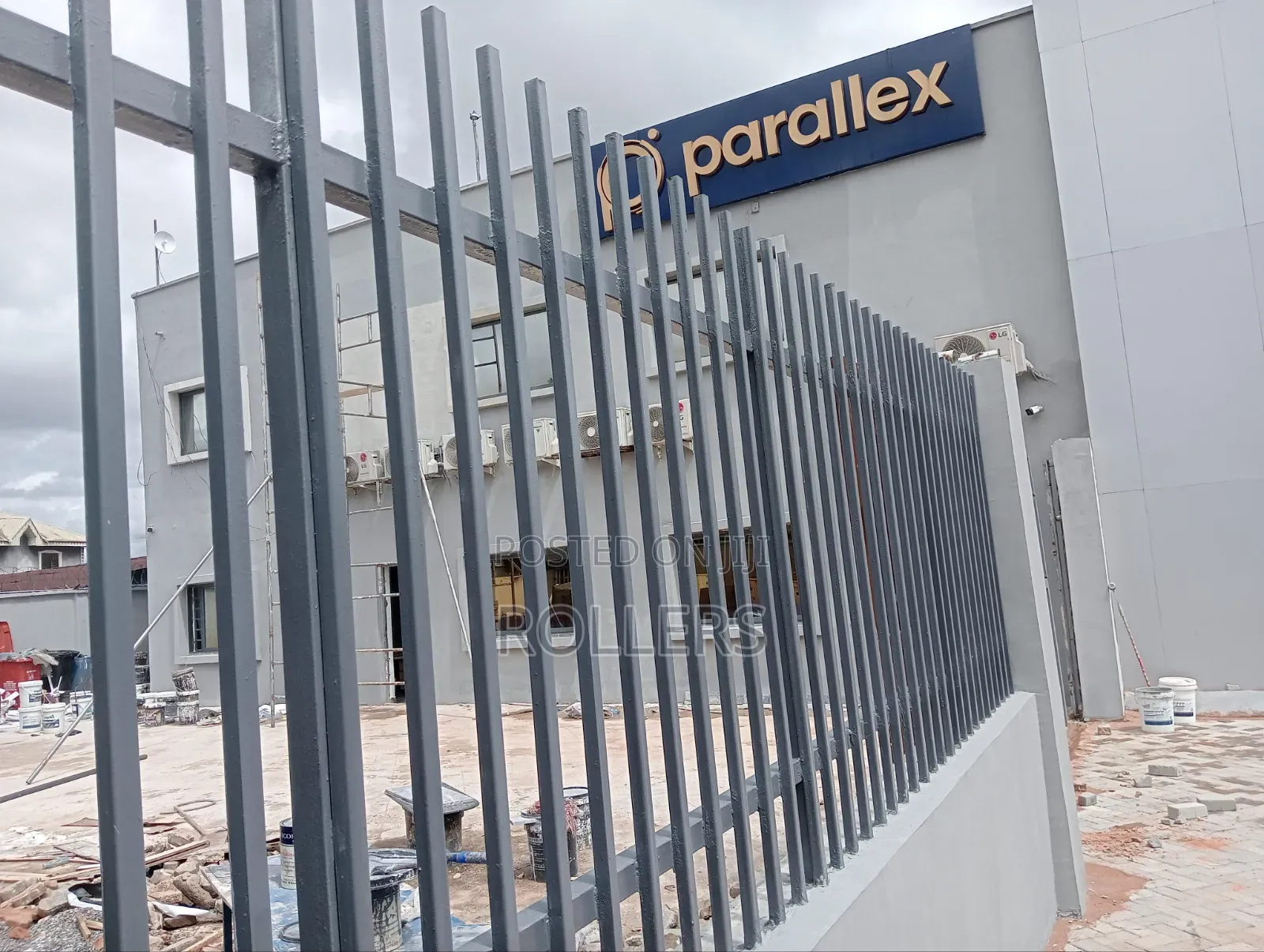 Metal Work Painting for Parrallex