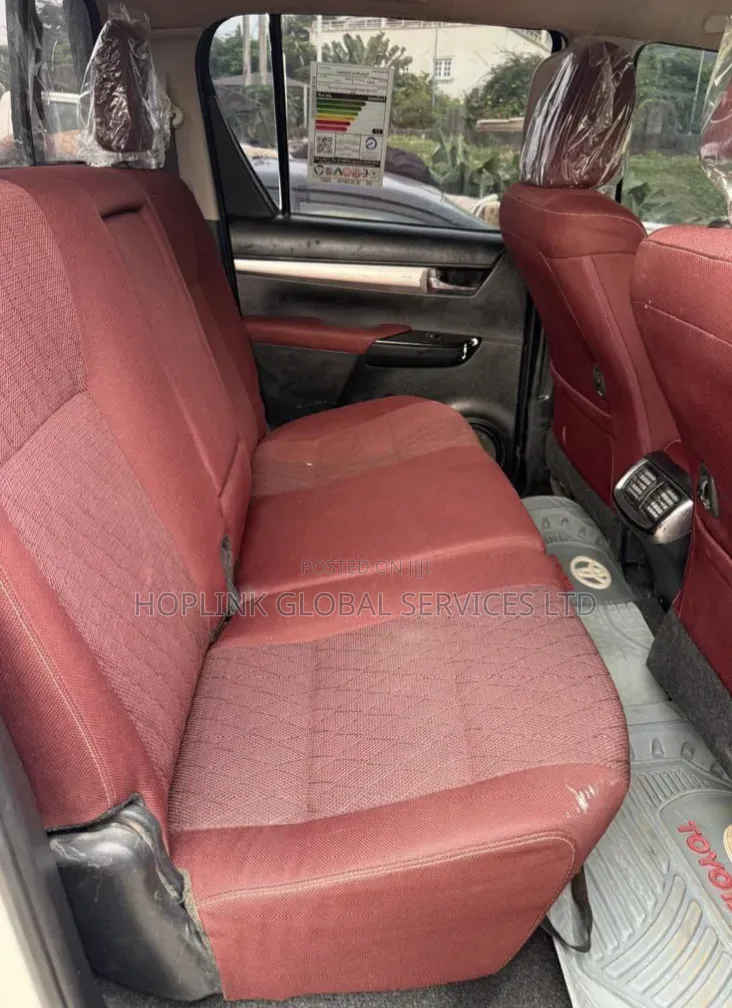 Toyota Hilux Revo Smart Cab Deisel 2.4 AWD 2020 White