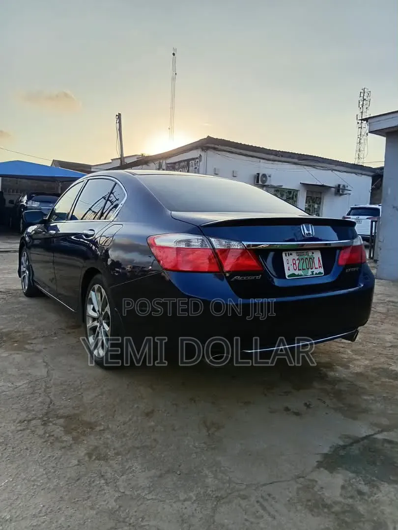 Honda Accord EX-L 4dr Sedan w/Navigation (2.4L 4cyl CVT) 2014 Blue