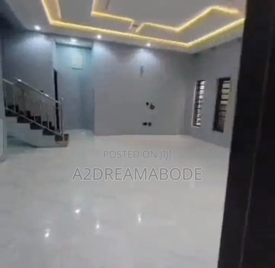 4bdrm Duplex in Gbagada for rent