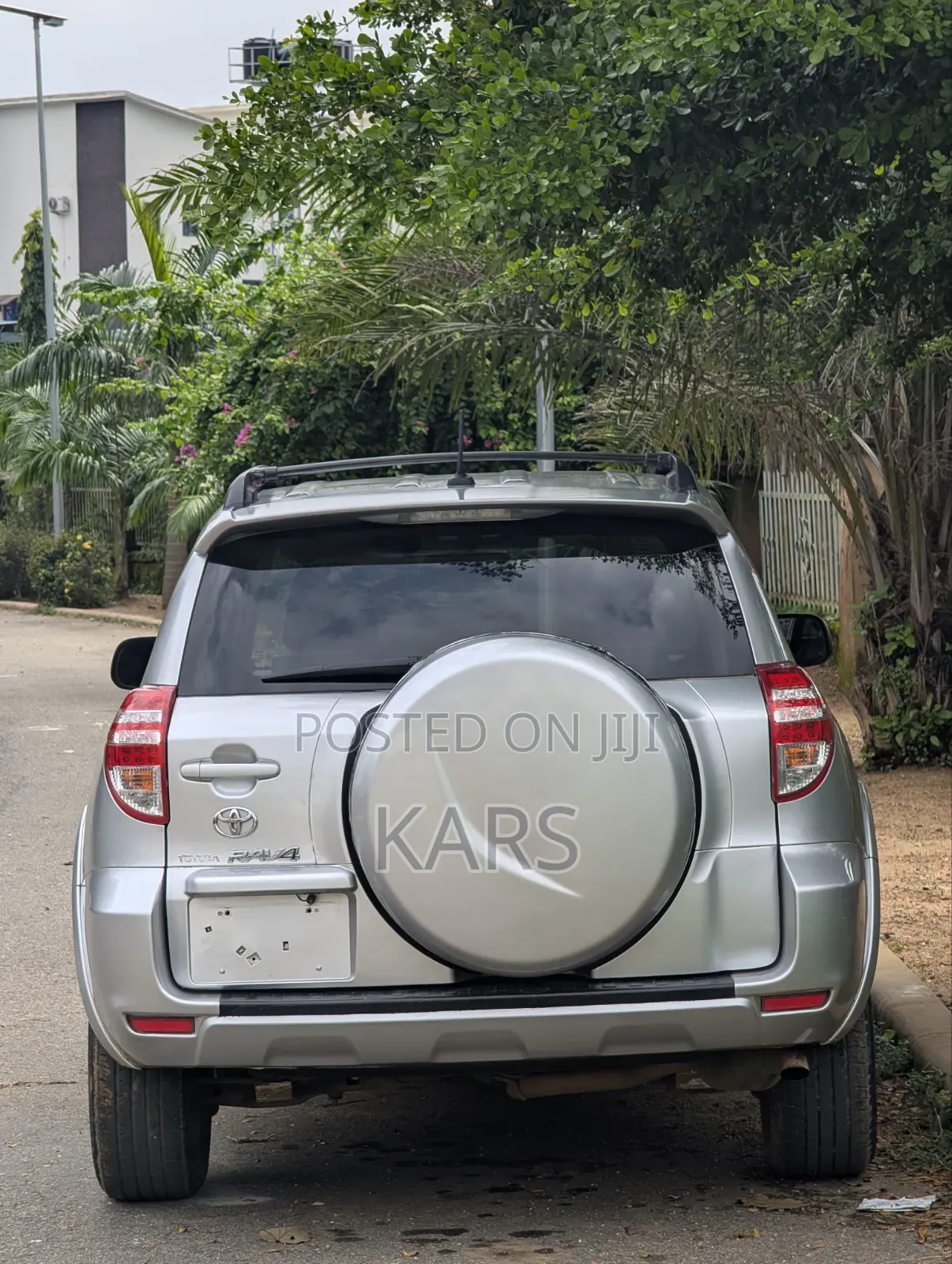 Toyota RAV4 2010 Silver