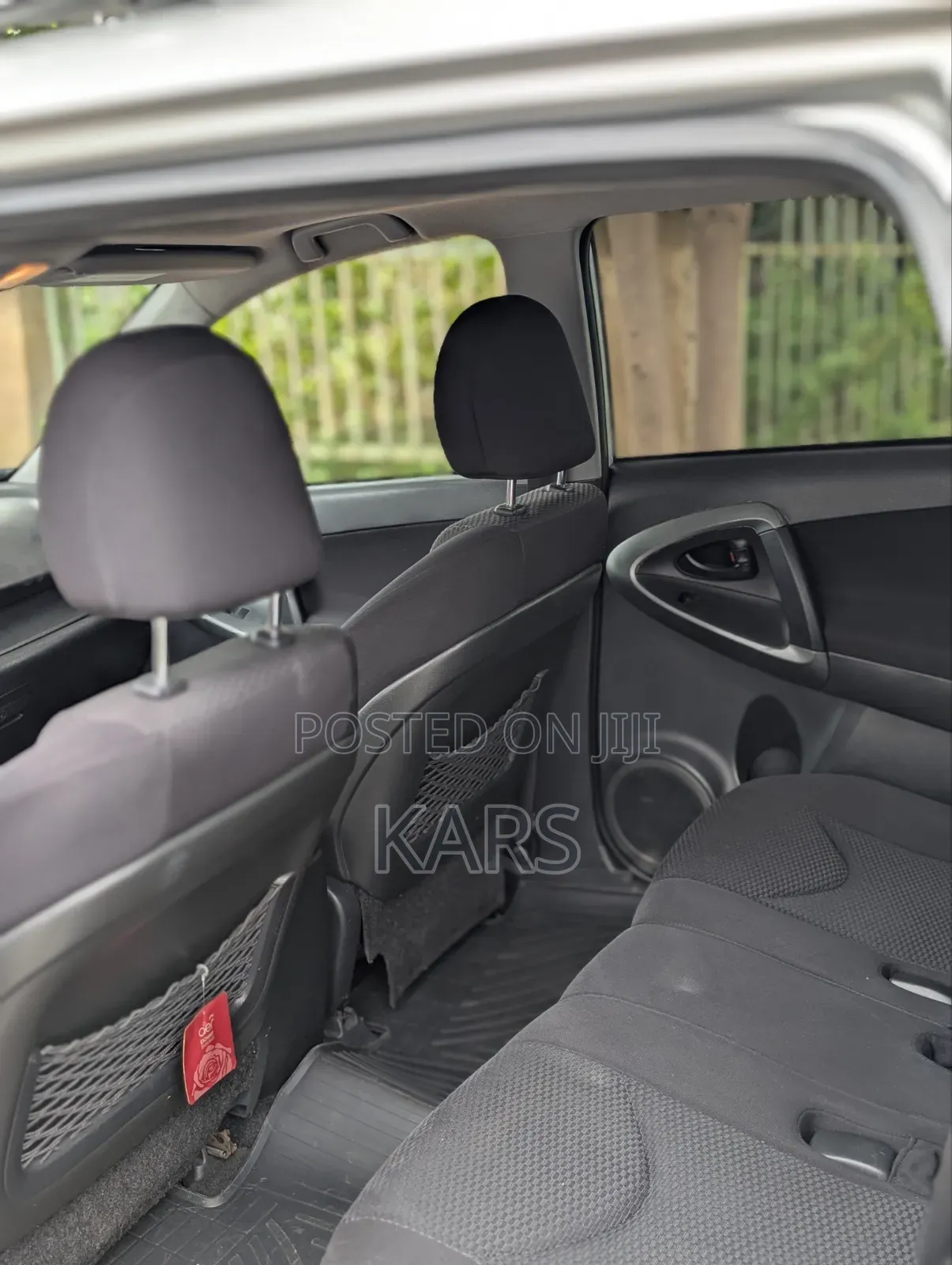 Toyota RAV4 2010 Silver