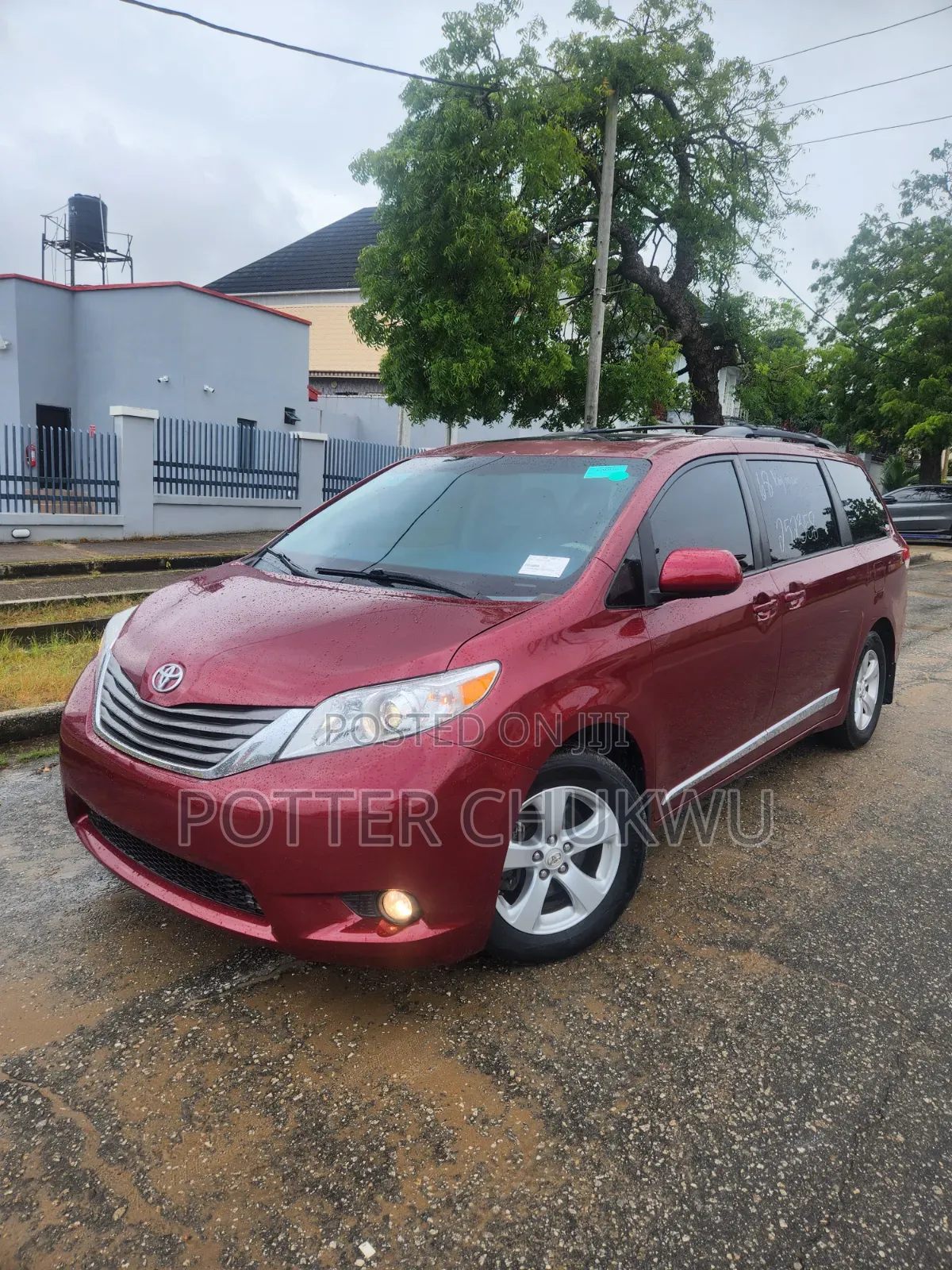 Toyota Sienna XLE 7 Passenger 2012 Red