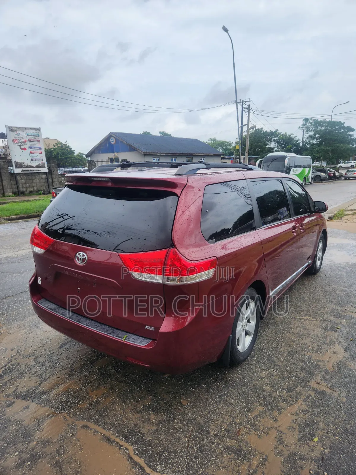 Toyota Sienna XLE 7 Passenger 2012 Red