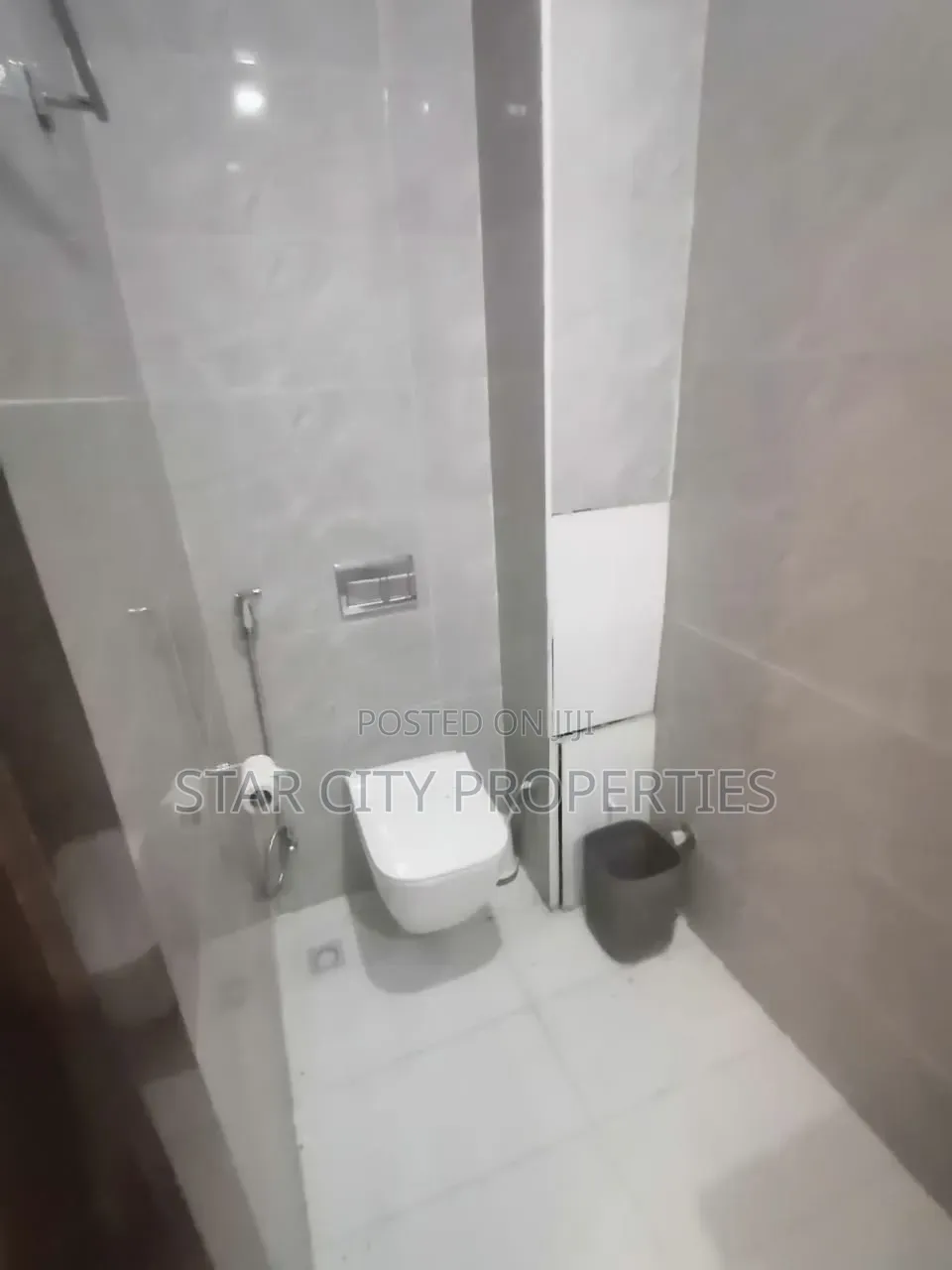 3bdrm Apartment in Lekki Phase 1 for rent