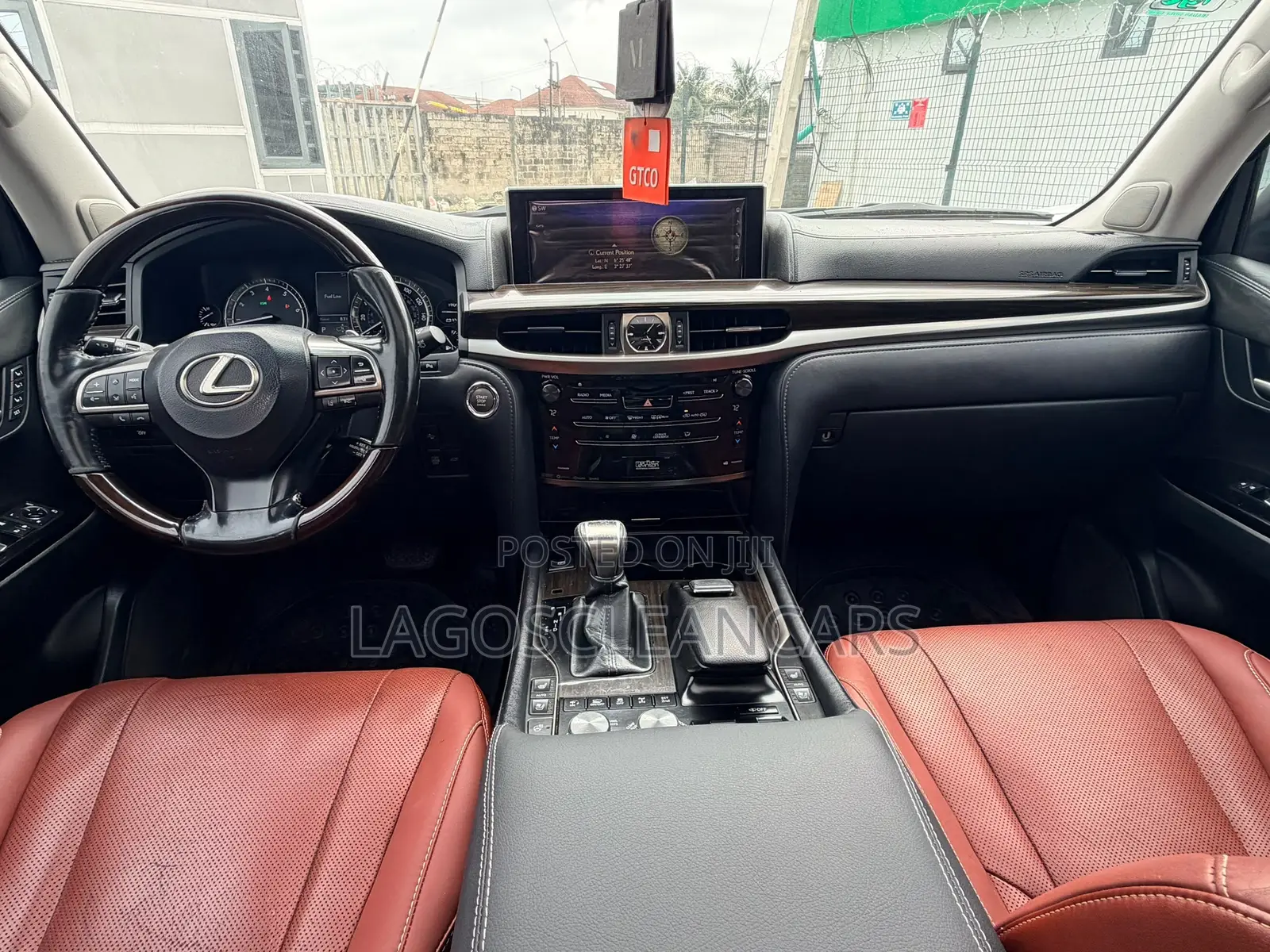 Lexus LX 570 (5 seats) AWD 2017 Red