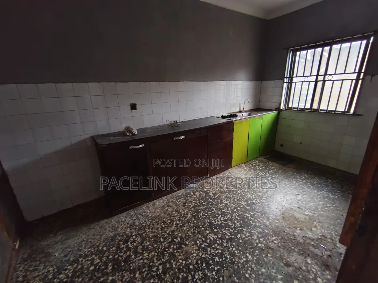 2bdrm Apartment in Iyana Ipaja for rent
