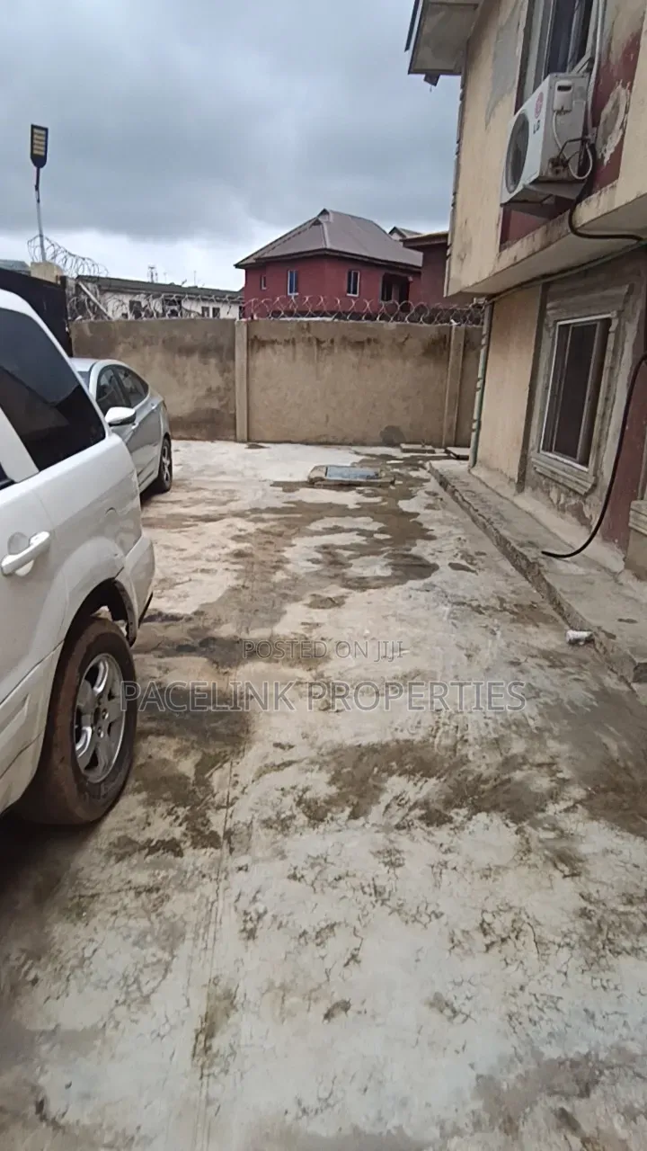 2bdrm Apartment in Iyana Ipaja for rent