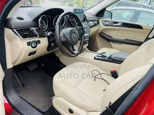 Mercedes-Benz GLE-Class 2017 Red