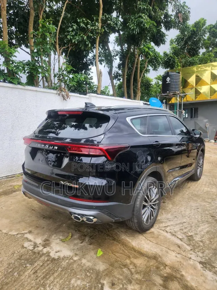 Jetour X70 2025 Black