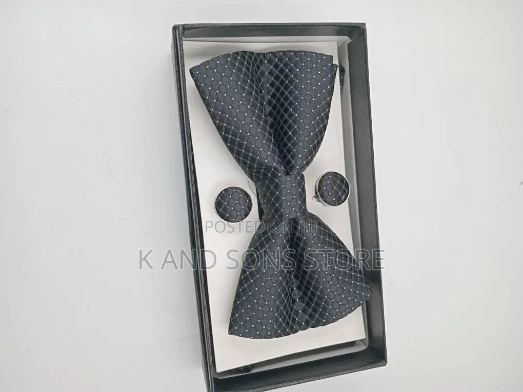 Complete Set of Bow Tie