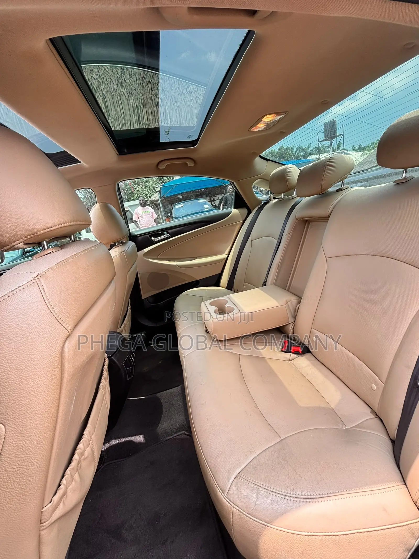 Hyundai Sonata Limited 2.0T Sedan (2.0L 4cyl 6A) 2012 Black