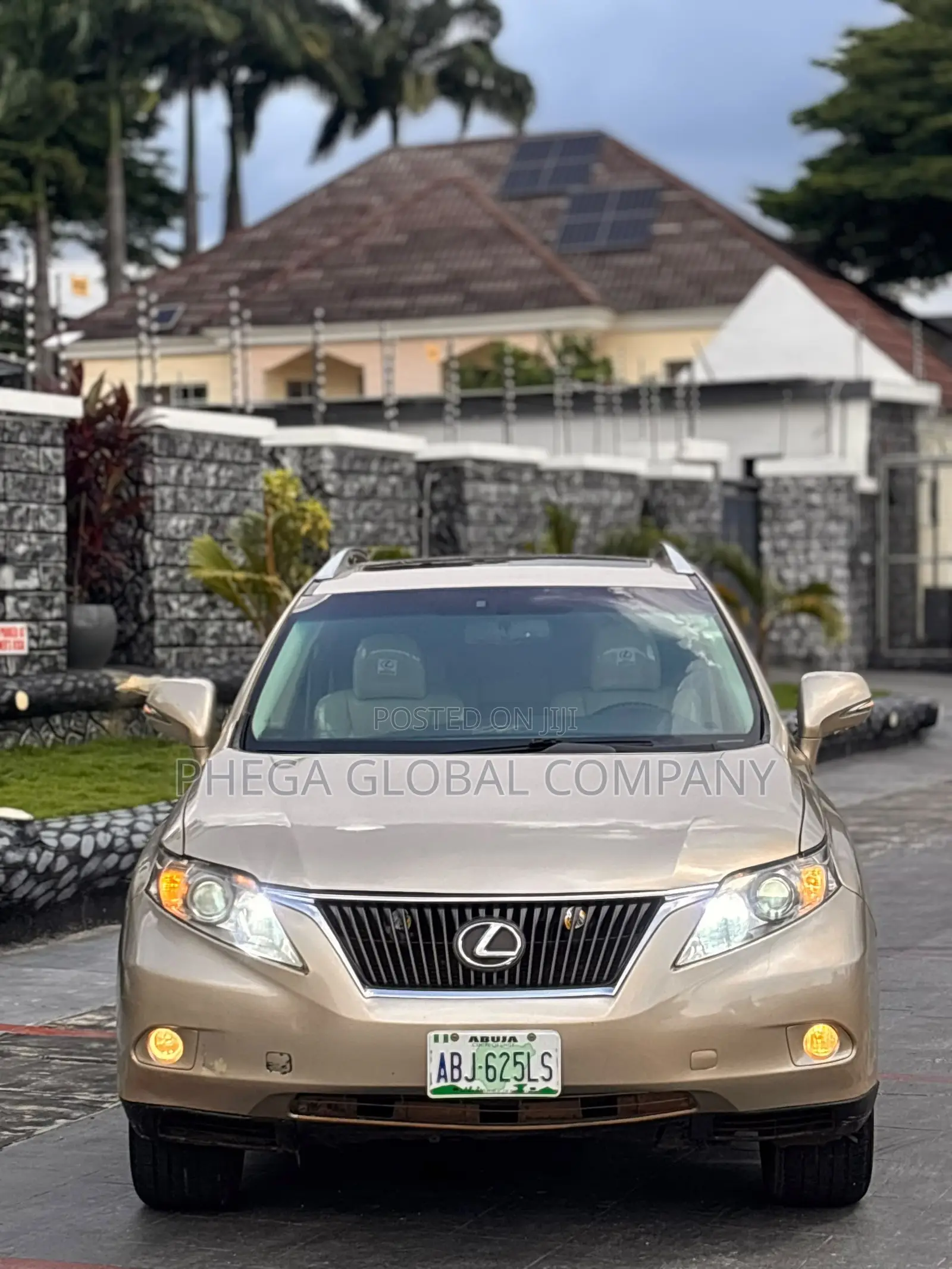 Lexus RX 350 2010 Gold