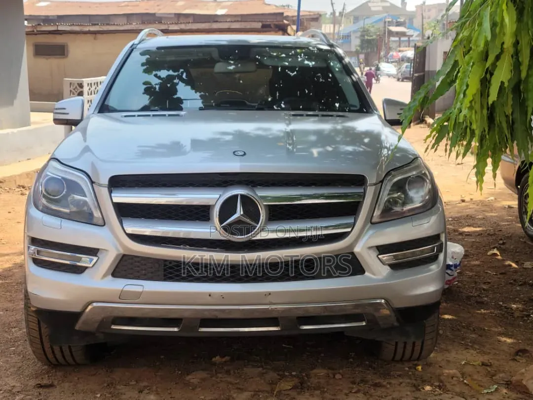Mercedes-Benz GL-Class 2015 Silver