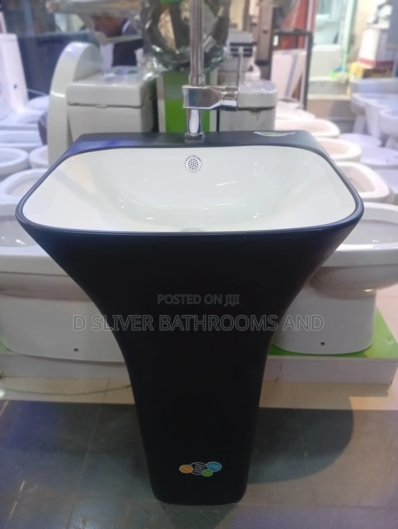Free Standing Wash Hand Basin, Black White