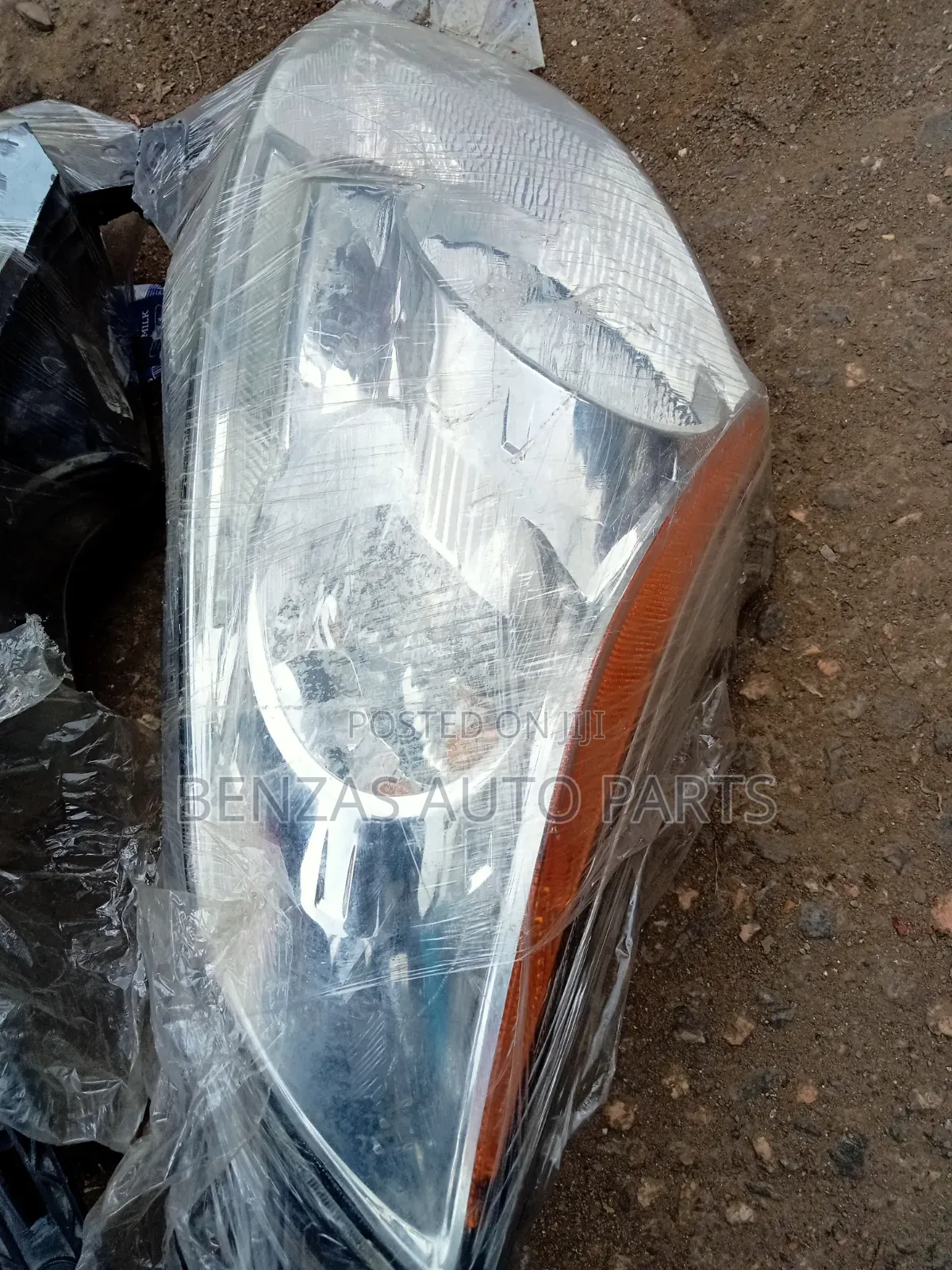 Nissan Altima 2010 Headlight Replacement